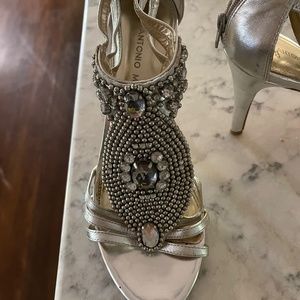 Antonio Melani dress shoes.  Woman’s size 9M.  Silver with crystals.